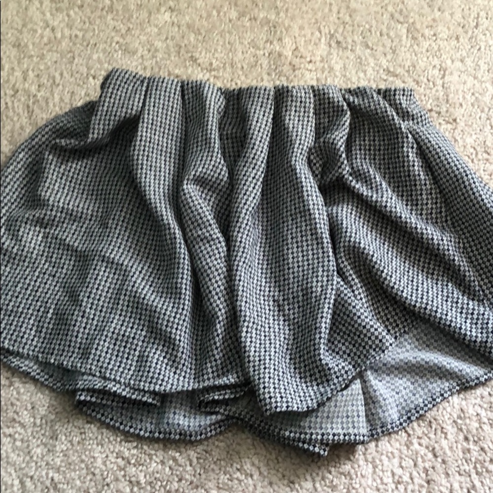 flowey shorts